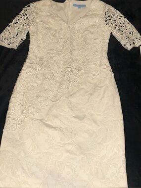 ANTONIO MELANI Ivory Lace Midi Sheath Dress